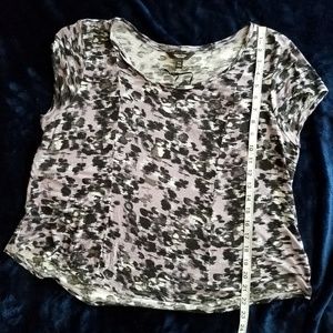 Simply Vera Animal print croppish top